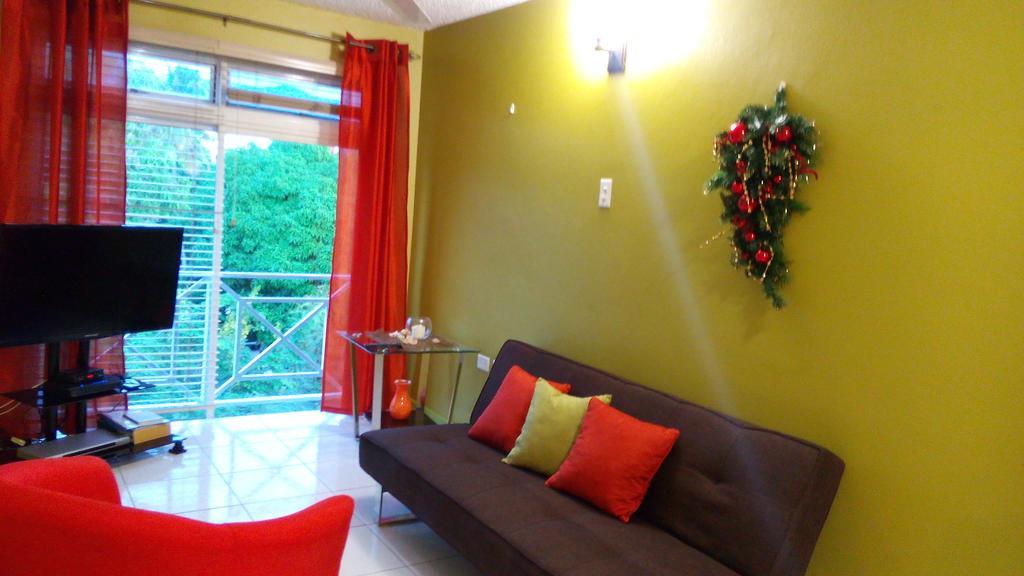 Hylton New Kingston Quarto foto